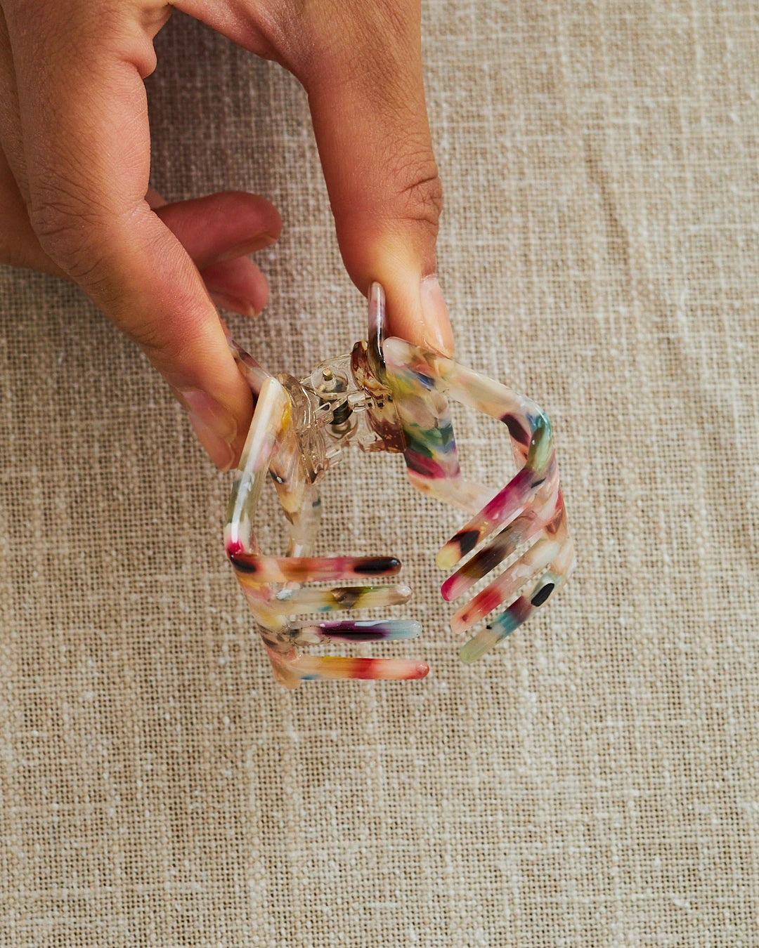 pince cheveux design acetate