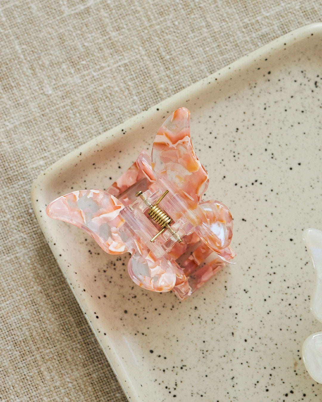 pince cheveux papillon rose