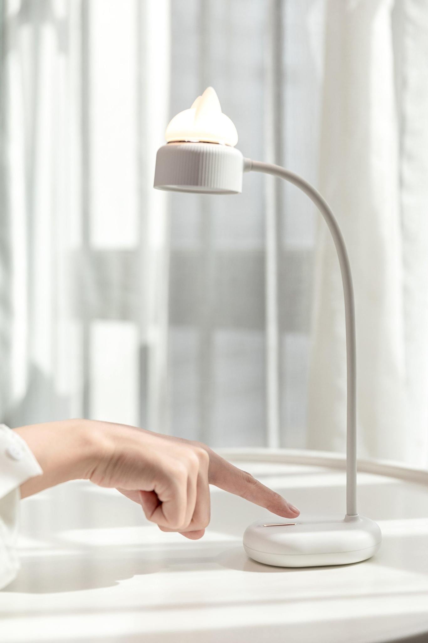 Lampe LED Dual Chat - SEOUL STATION
