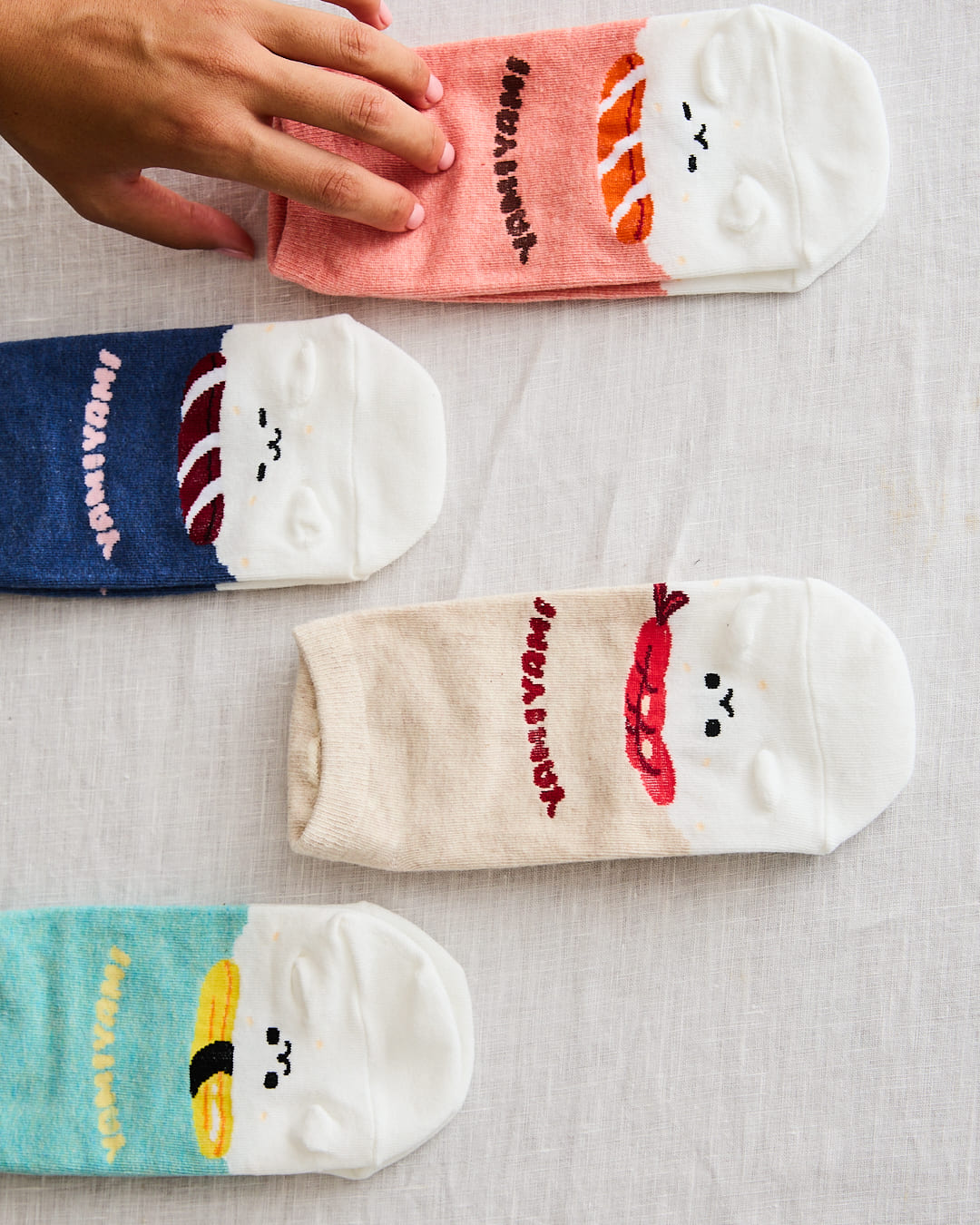 chaussettes coreennes sushi 