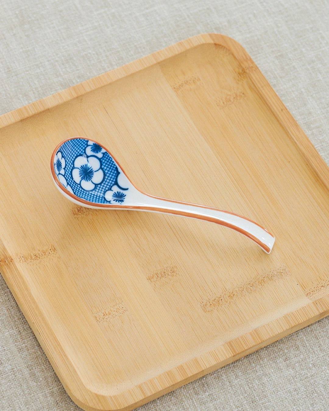 grande cuillere pour ramen