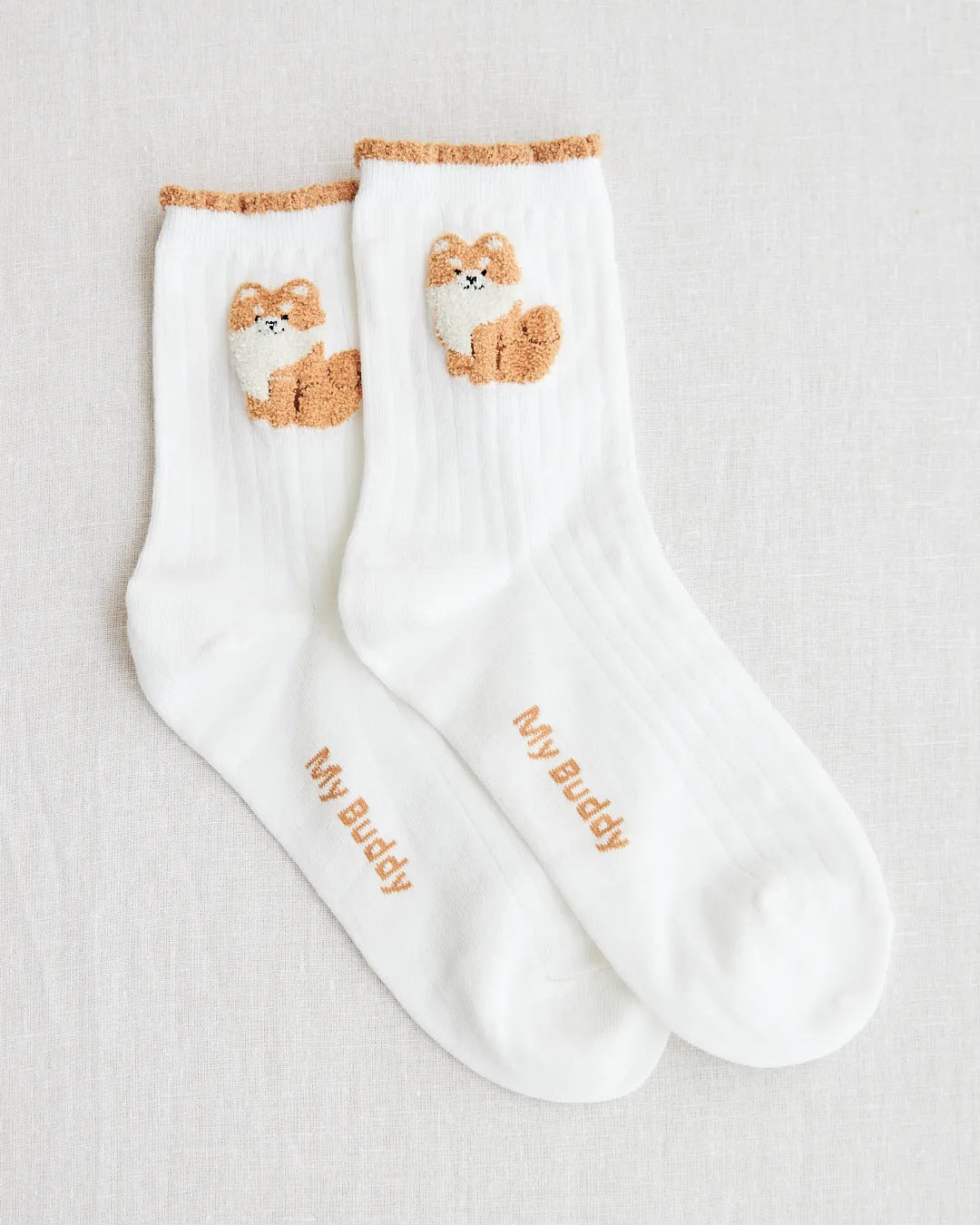 Chaussettes coréennes hautes blanches avec chien